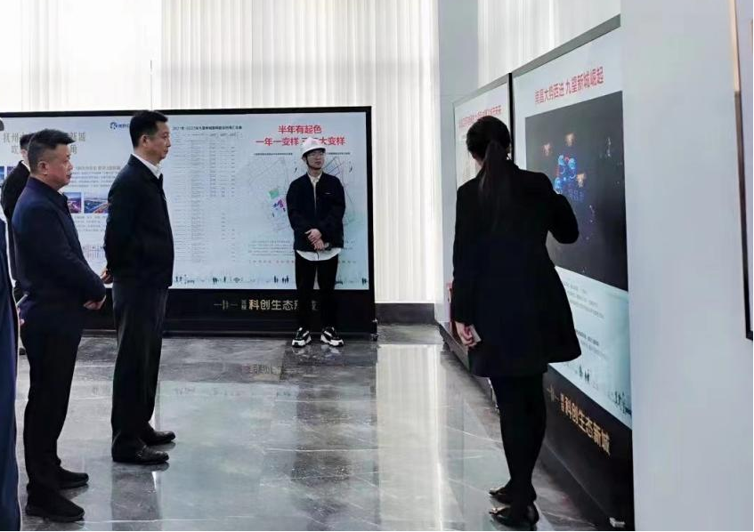 南昌市委常委、副市長(cháng)肖云一行調研城投科創(chuàng  )生態(tài)新城項目